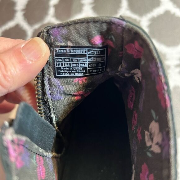 Teva Gray Ankle Booties with Side Zipper - Picture 5 of 9